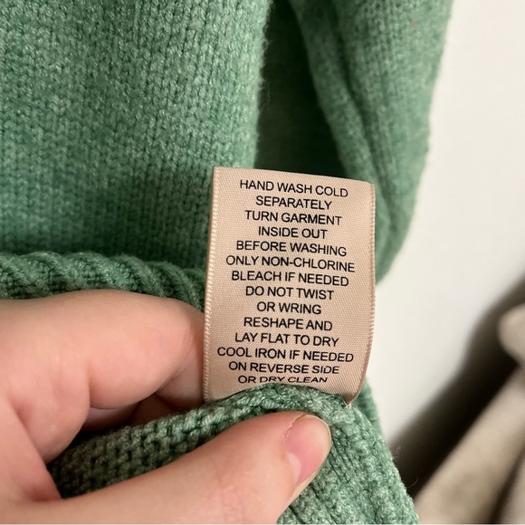 Philosophy Crew Neck Sweater Fuzzy Cozy Oversized Knitted size XS - Picture 4 of 5